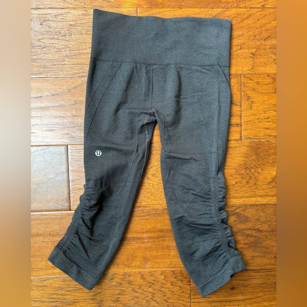 lululemon athletica Charcoal ruched Leggings